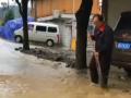 贵州雷山遭遇大暴雨袭击 沿街商铺被淹